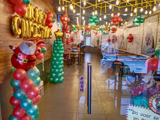 Christmas Decoration for Office in Noida